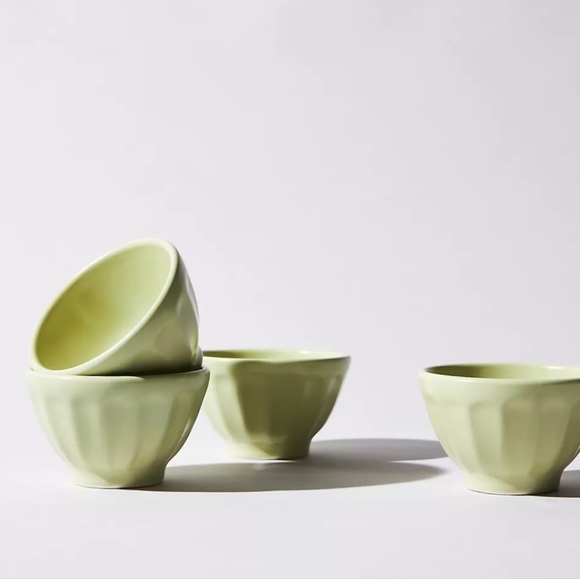 Anthropologie, set of 4, Mini Matte Latte Bowls - guacamole green - Picture 1 of 9